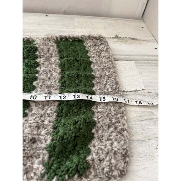 Set of crocheted green and taupe striped placemats cottage core - Picture 6 of 7